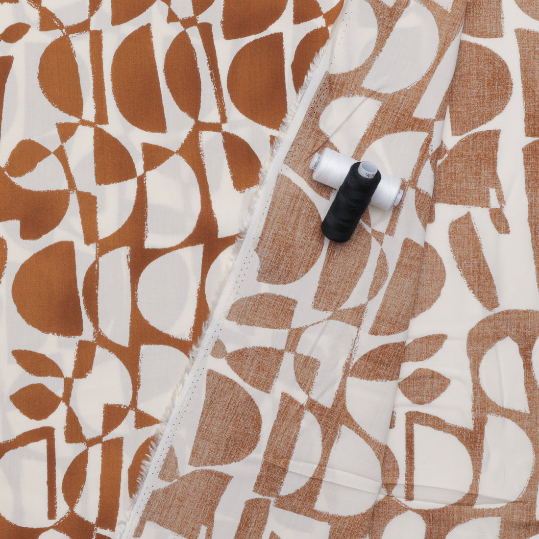 Rayon - Picasso Poplin - Print - Rust Ivory